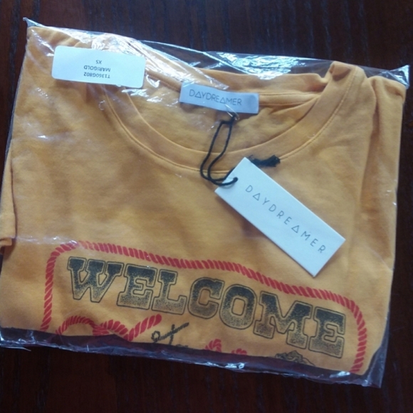 DAYDREAMER Welcome to Dallas Texas Graphic T Shirt - Picture 10 of 10